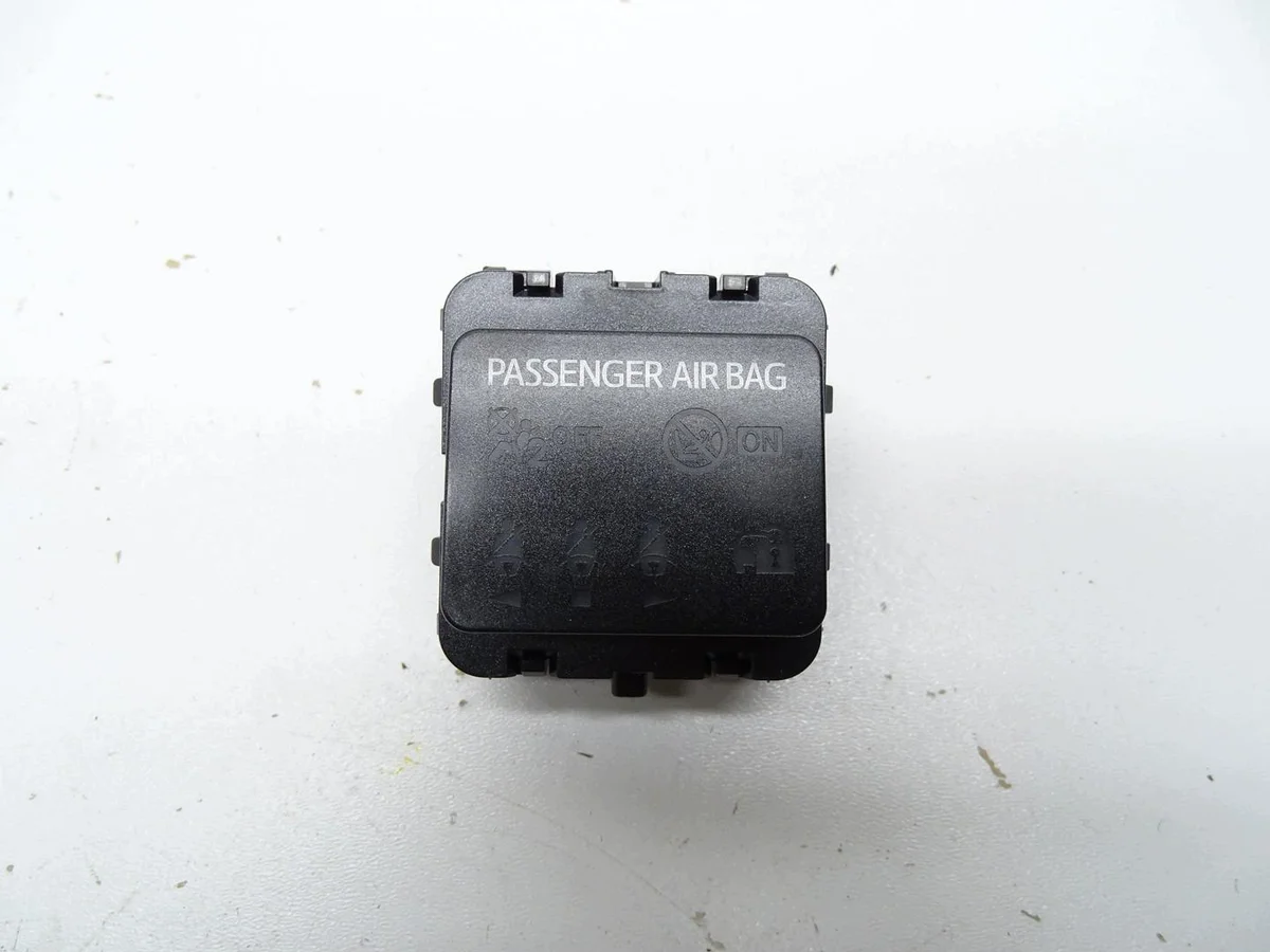 Panneau airbag passager Toyota Auris II