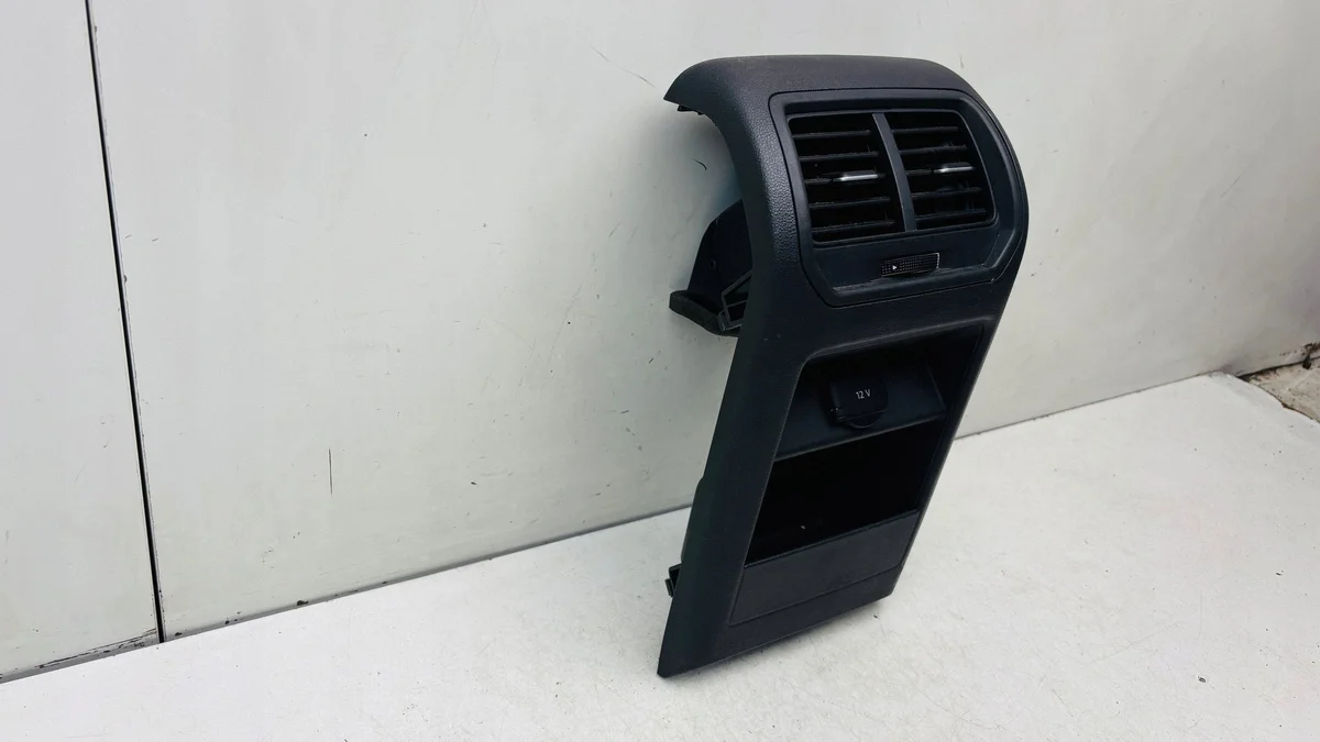 Grille de ventilation VW Golf Sportsvan 510819203 image 3