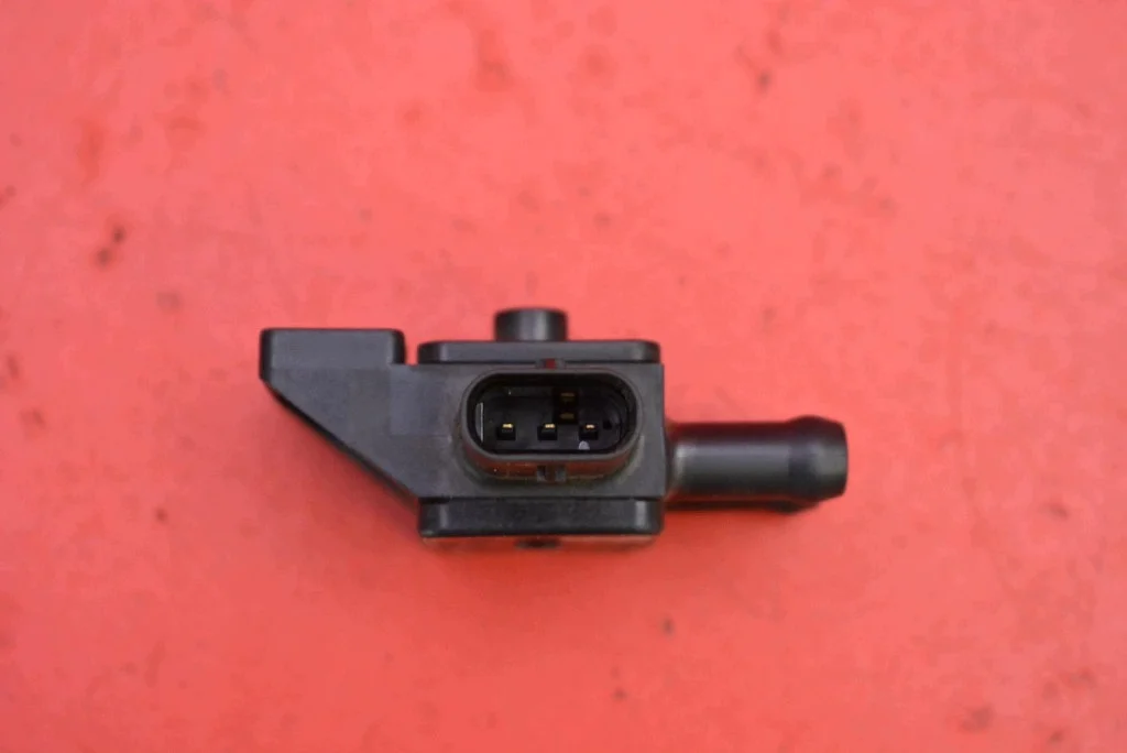Abgasdrucksensor Toyota RAV4 IV 2.0 D-4D image 4