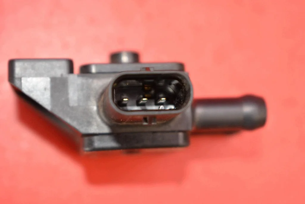 Abgasdrucksensor Toyota RAV4 IV 2.0 D-4D image 5