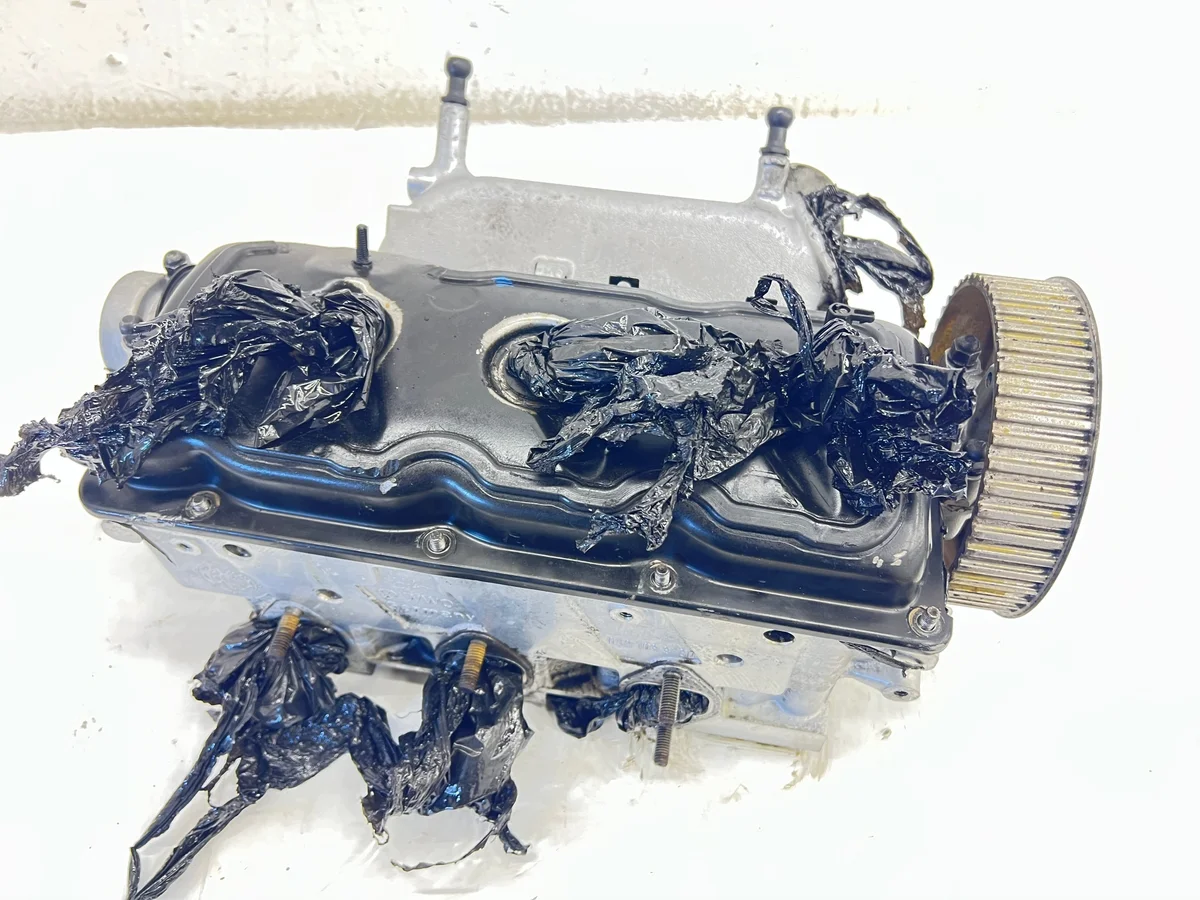 Audi A6 C5 2.5 TDI BDG cylinderhuvud