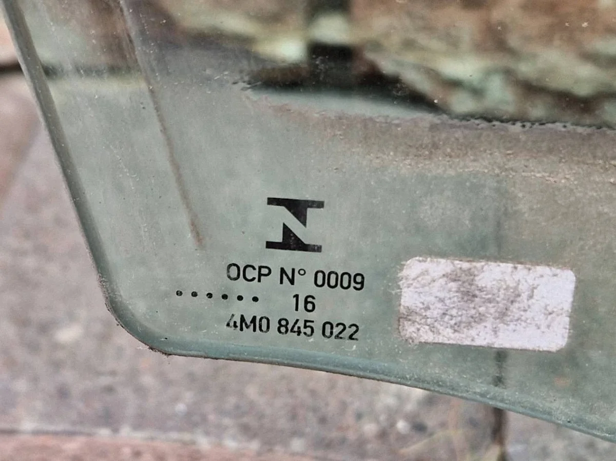 Audi Q7 4M0 Türscheibe Rechts Vorne 4M0845022 image 3