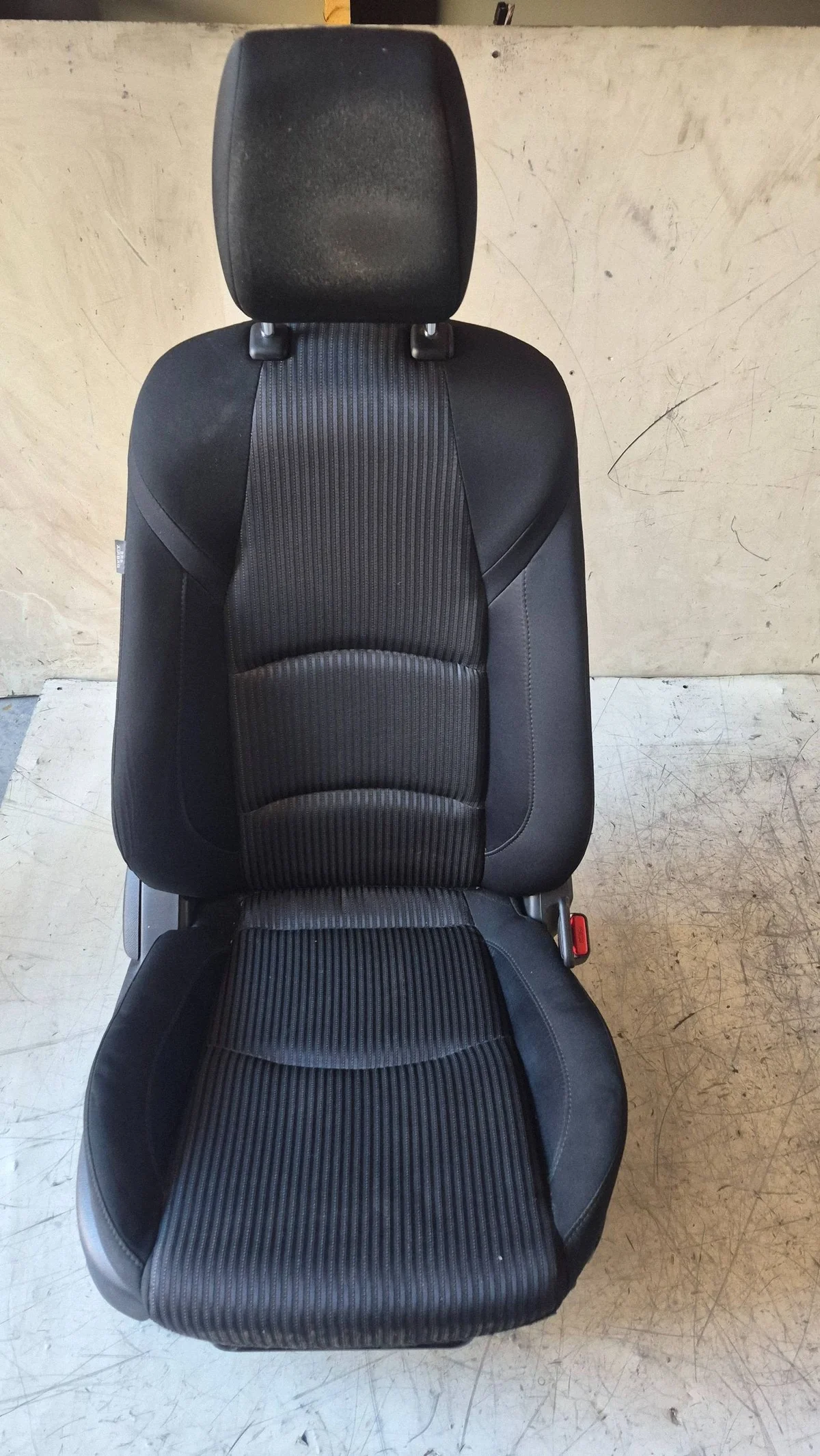 Siège passager droit Mazda 3 III XRA8851