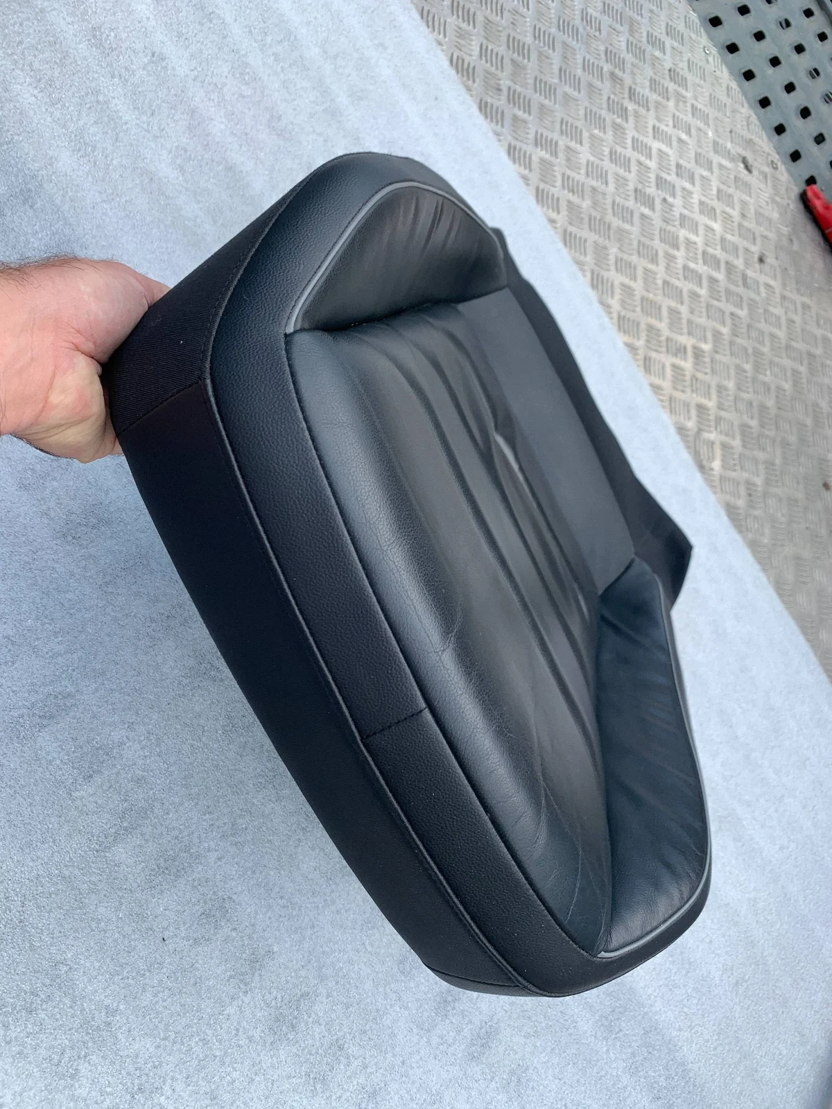 VW Tiguan 5NA 2016-22 Banco Couro Esquerdo image 3