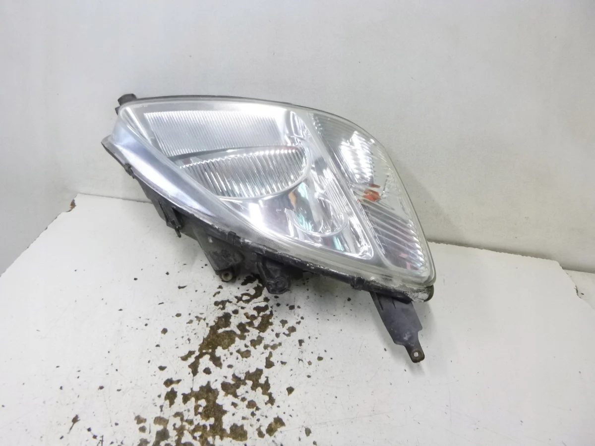 Farol Direito Honda Civic VII 2001-2004 Usado image 3