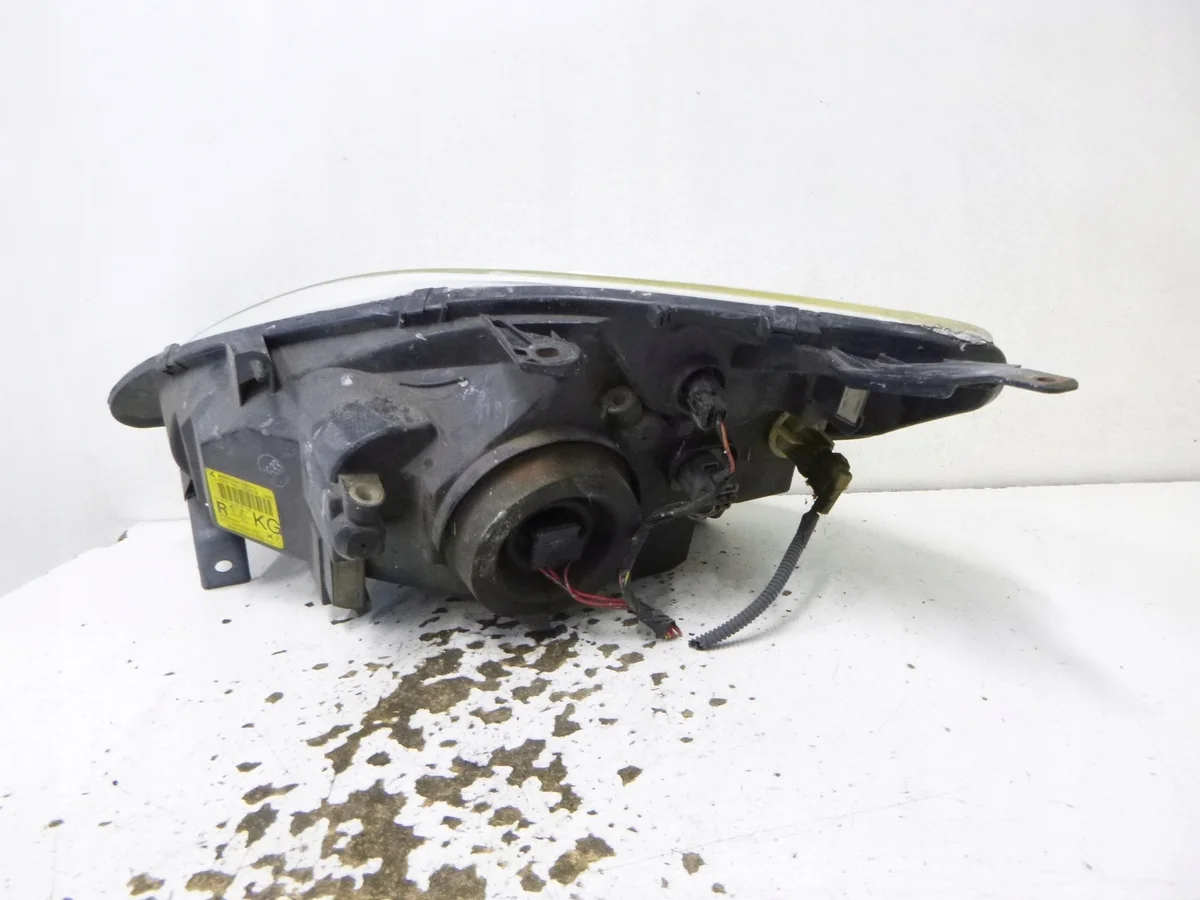 Farol Direito Honda Civic VII 2001-2004 Usado image 4