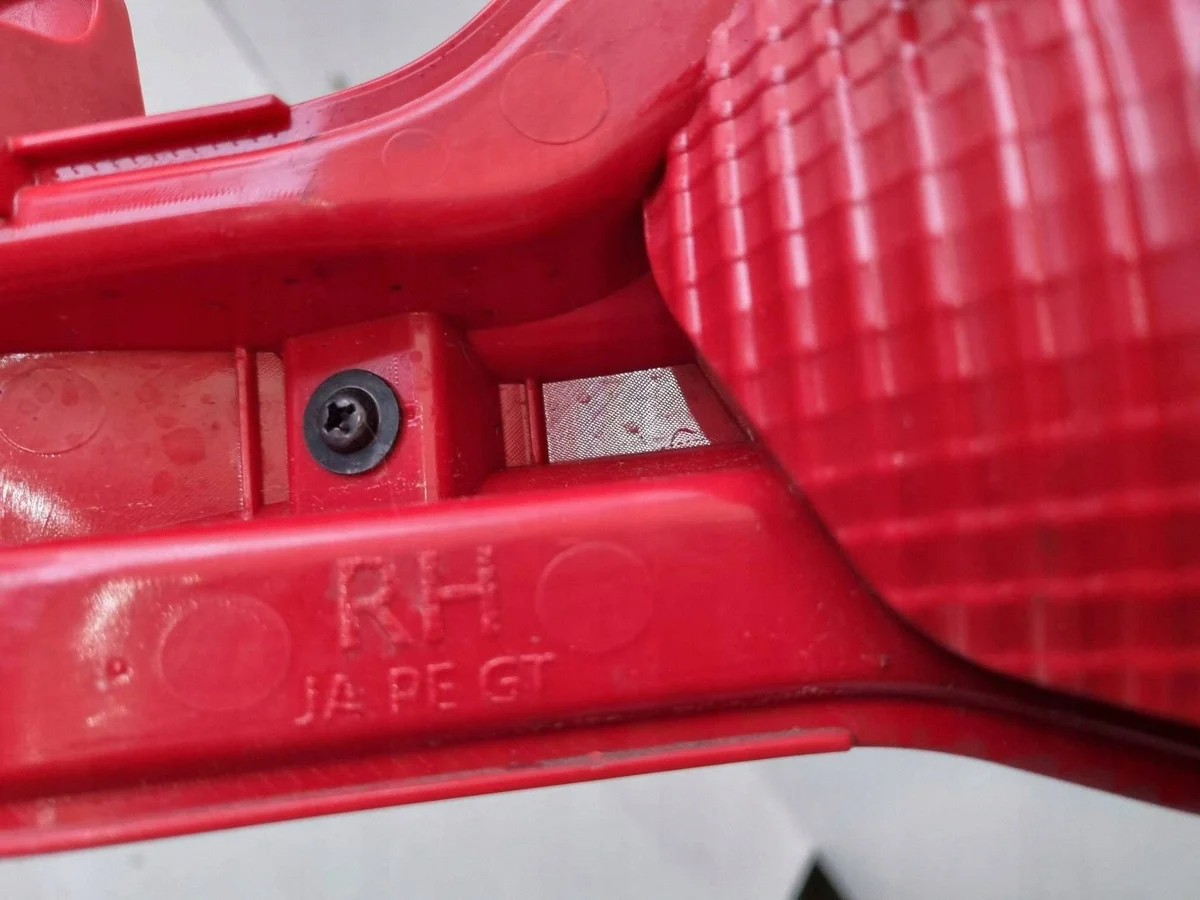 Rückleuchte Kia Picanto III GT Rechts image 3