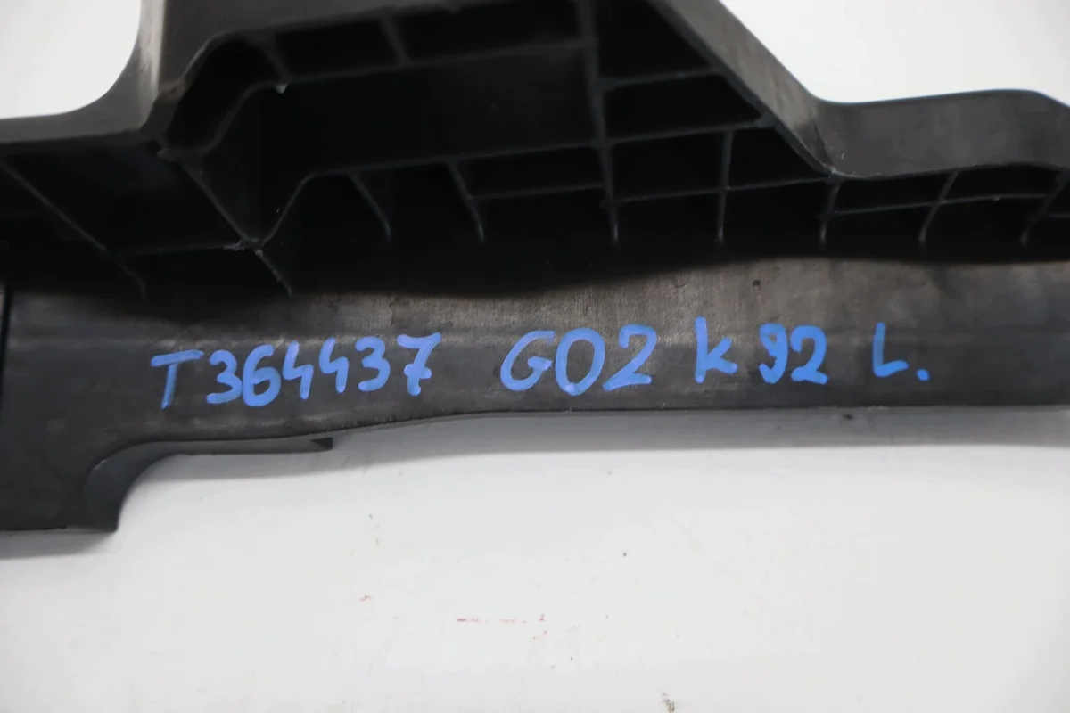 Halterung Jalousie Links BMW X4 G02 OE T364437 image 4
