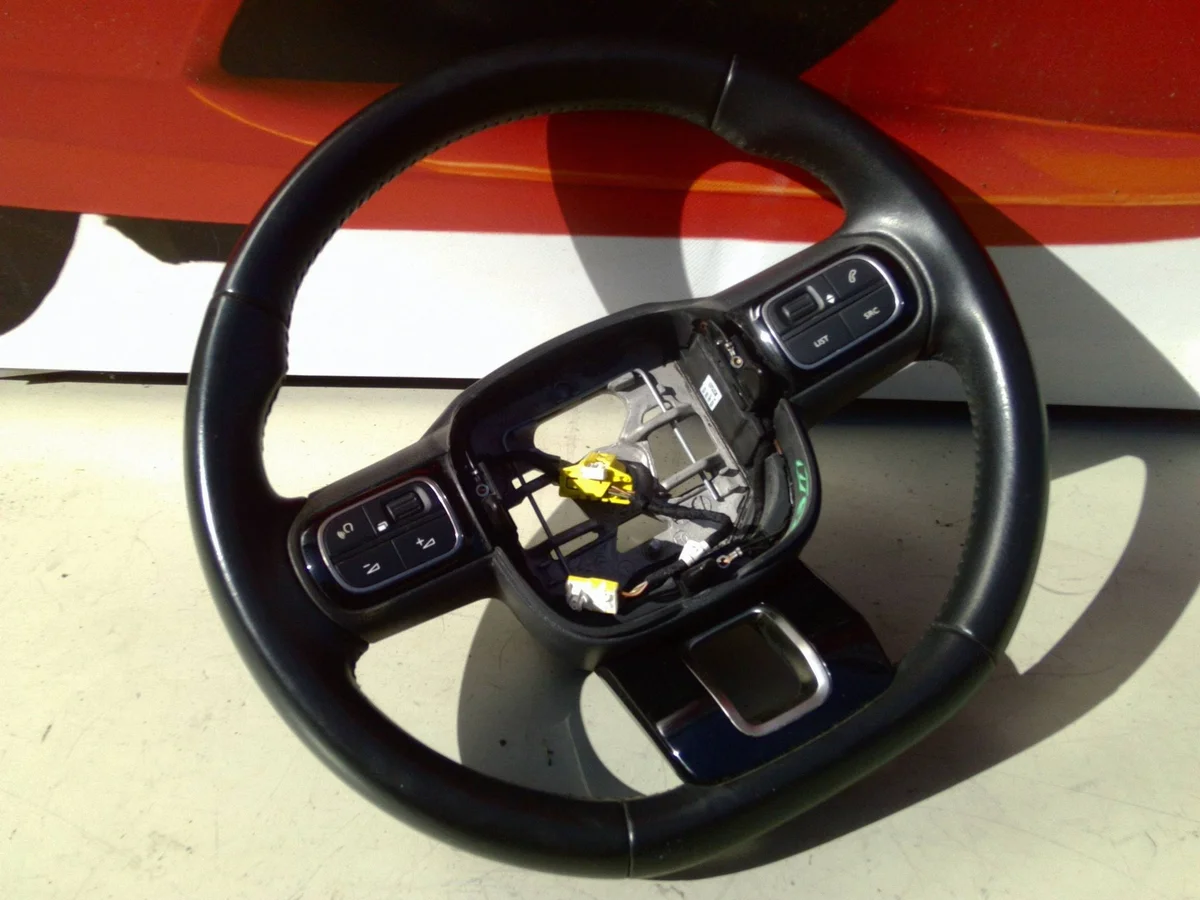 Ohjauspyörä Citroen C3 III KQO4559