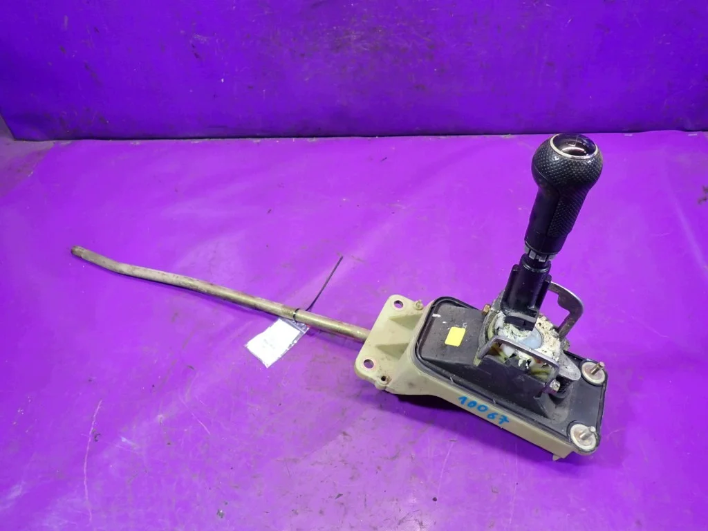 VW Golf IV 97-06 Gear Shift Lever