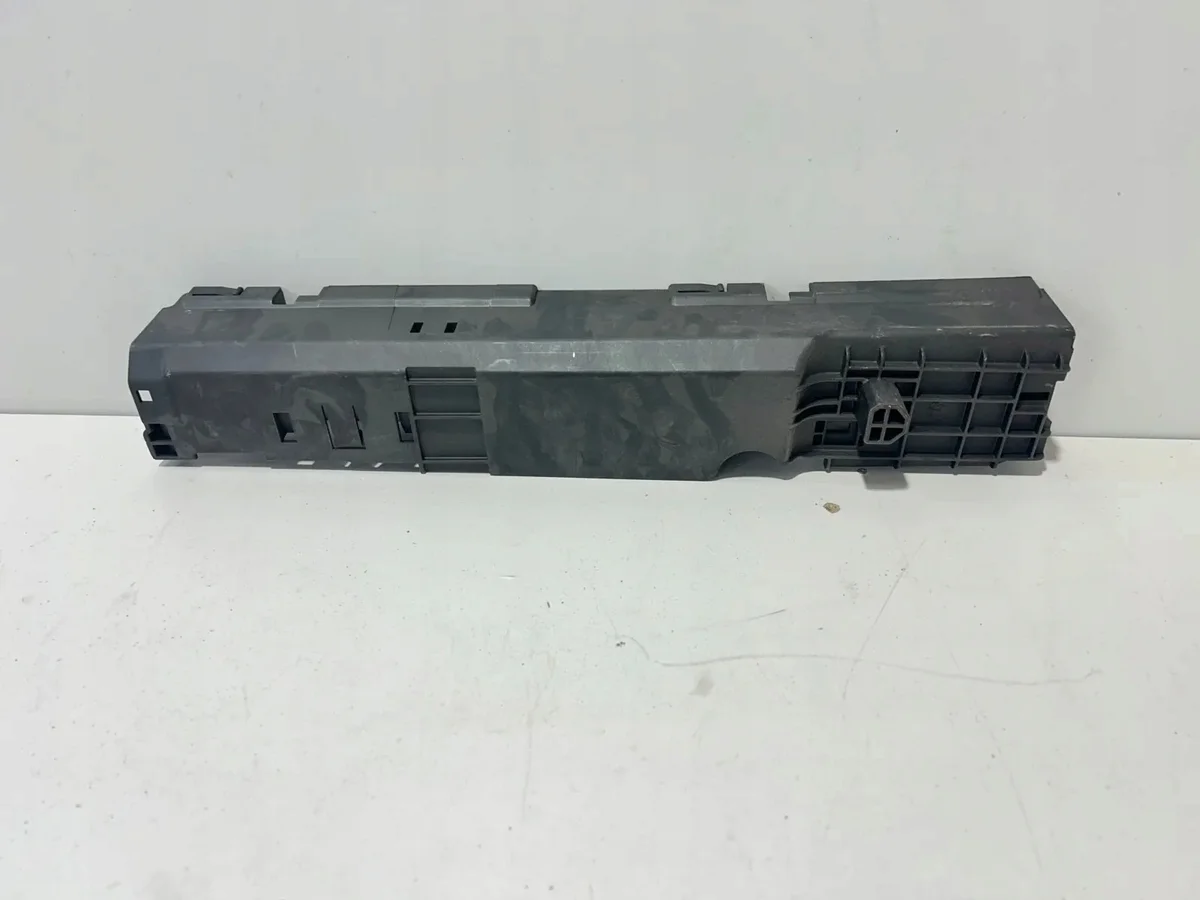 BMW 3 F30 F32 Radiator Housing Mount Right