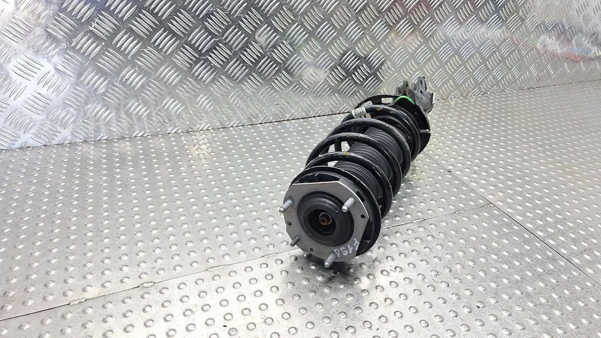 Stoßdämpfer Rechts Vorne Ford Fiesta MK8 image 3