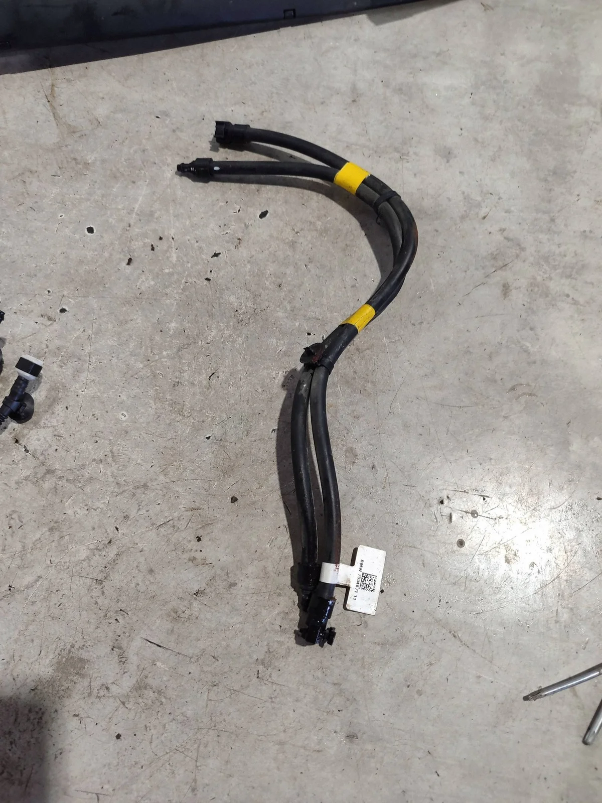 BMW iX Schlauch Scheibenwaschanlage 7954671 image 6