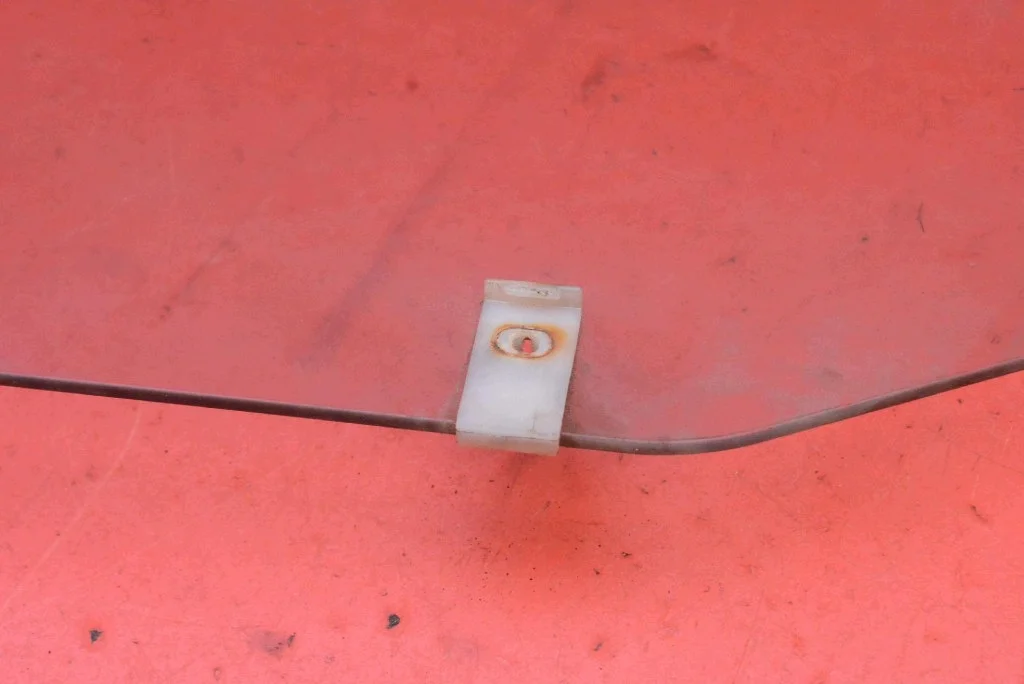 VITRE LATÉRALE GAUCHE AVANT CHEVROLET CAPTIVA image 7