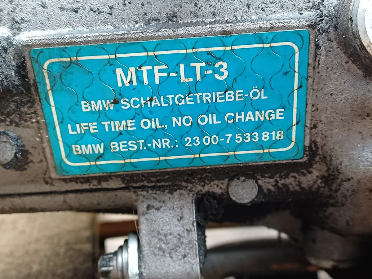BMW E90 2.0 B Handgeschakelde Versnellingsbak image 9