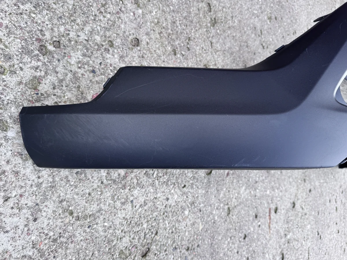 Toyota Corolla Cross 22- Frontspoiler Gitter image 4