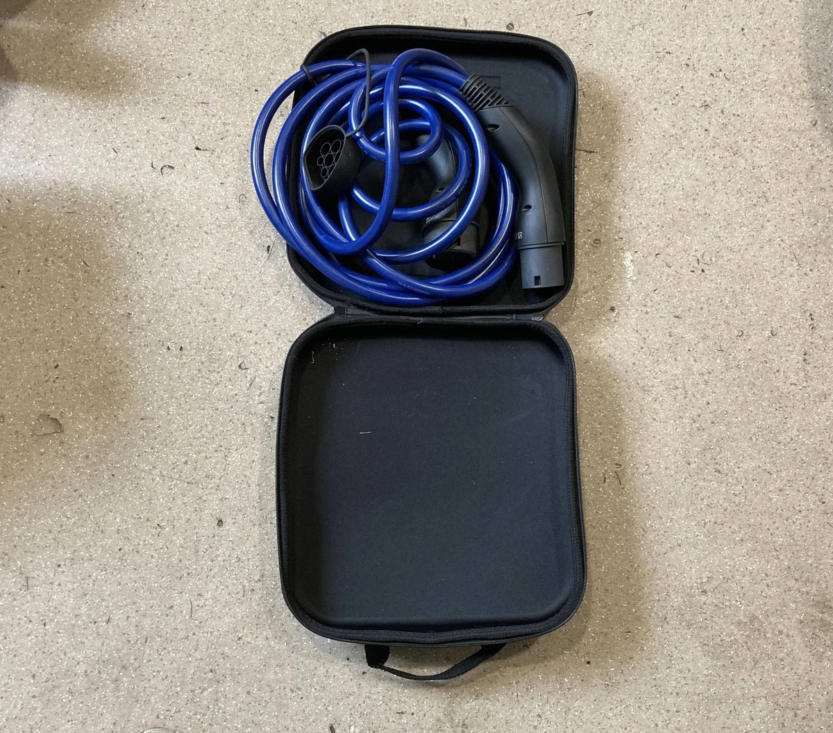 Hyundai Ioniq 5 latauskaapeli 5555000246 image 3
