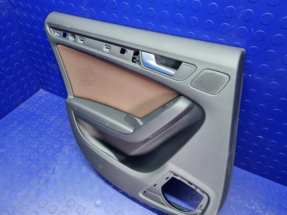 Dörrpanel bak vänster Audi A5 8T brun image 6