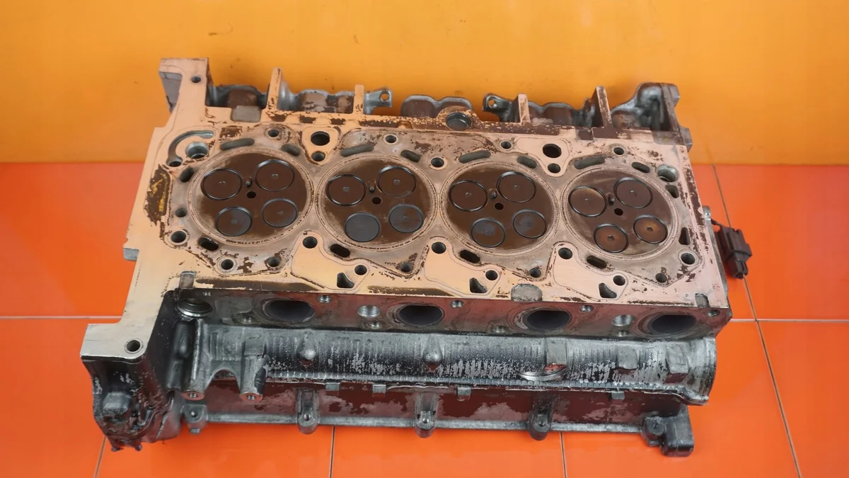 Culasse Ford Transit MK7 2.2 TDCI 140CV image 6