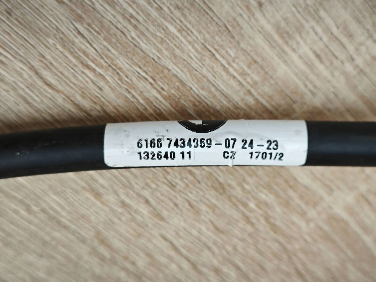 BMW X7 Washer Fluid Hose 7434869 image 5