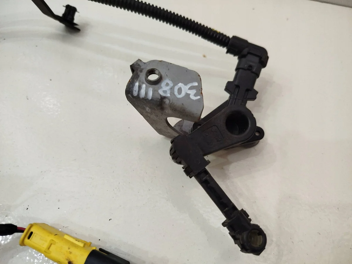 Peugeot 308 III T10 Sensor Niveau Verlichting image 3