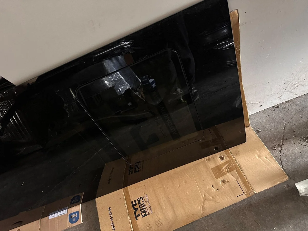 Hintere Seitenfenster Rechts Mercedes Sprinter W907 W910 image 3