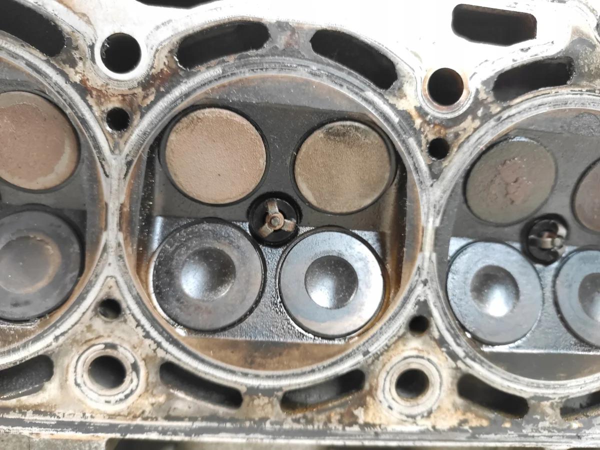 Cabeçote VW Golf IV 1.6 16V ATN AUS Usado image 10