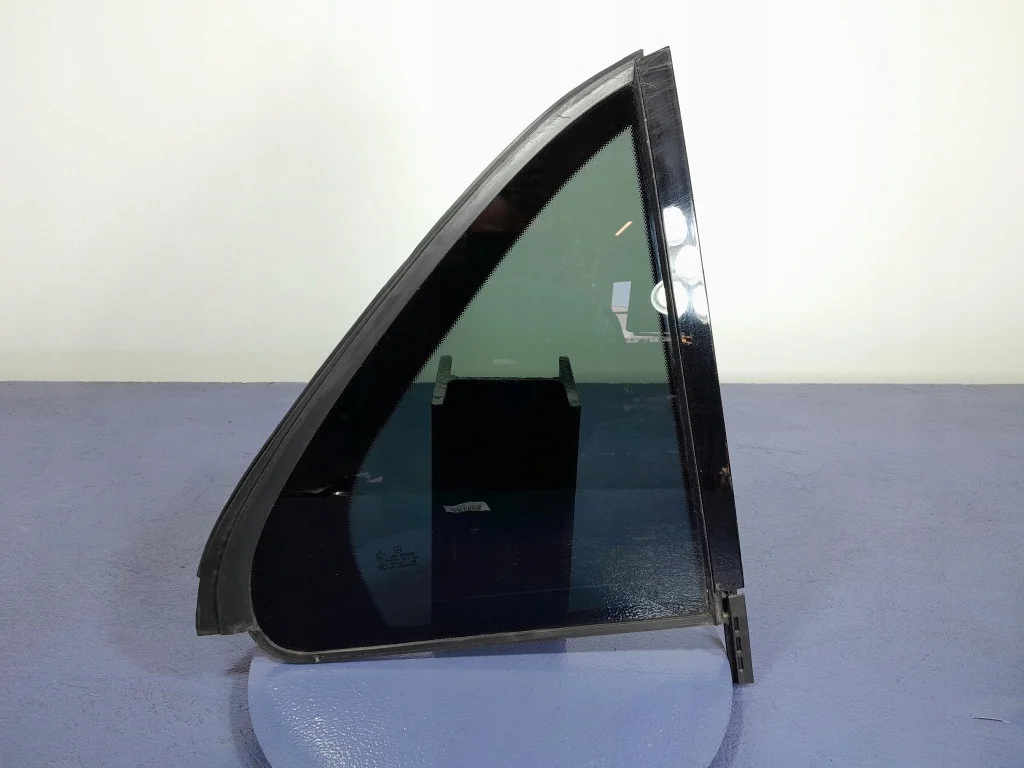Mercedes GLE W167 Türscheibe hinten rechts A1677304602