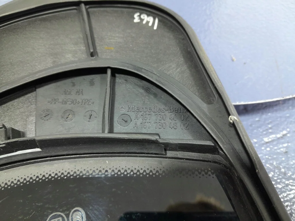 Mercedes GLE W167 Türscheibe hinten rechts A1677304602 image 5