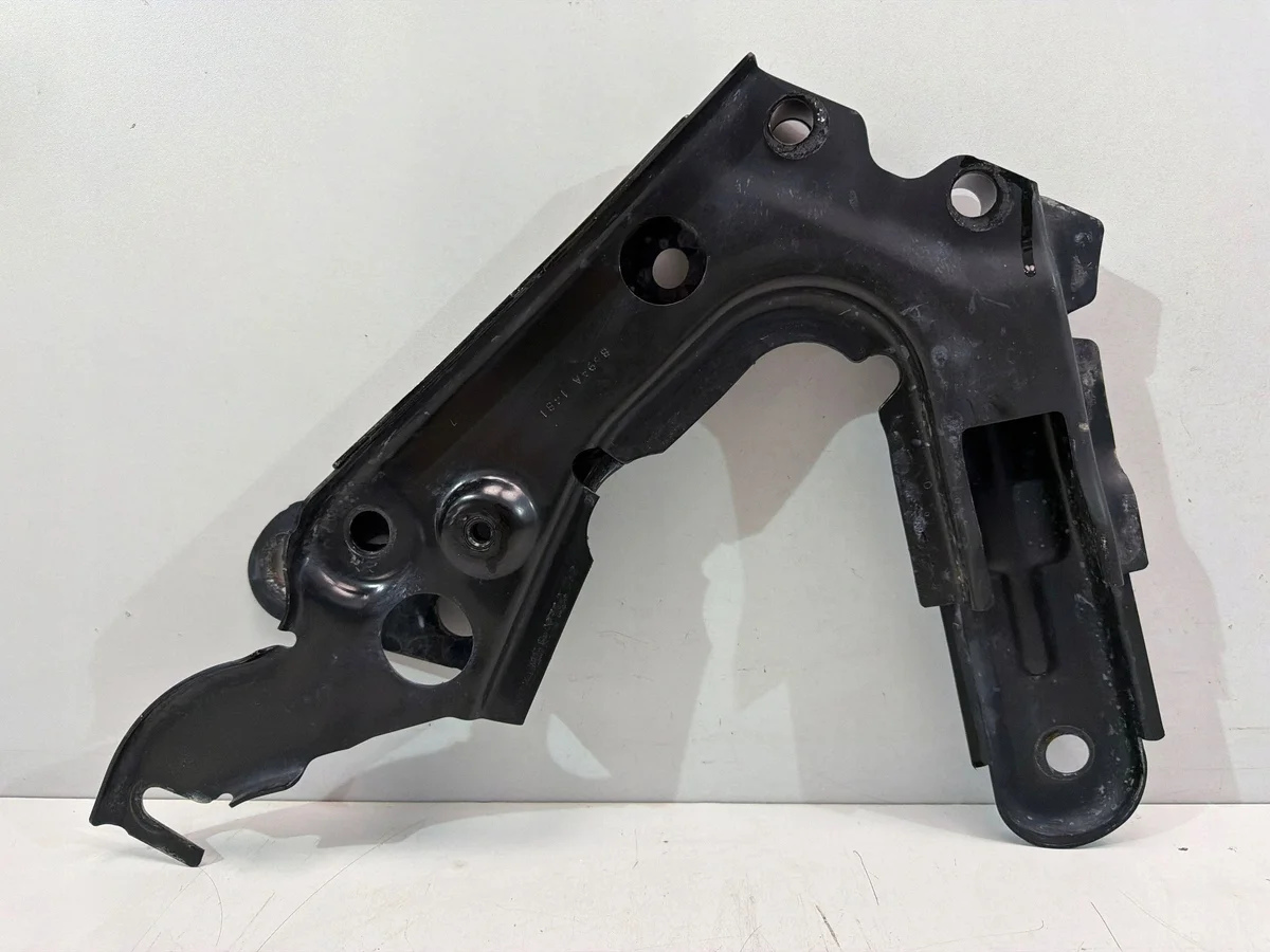 2022 Jeep Grand Cherokee Front Suspension Part 68424073AA