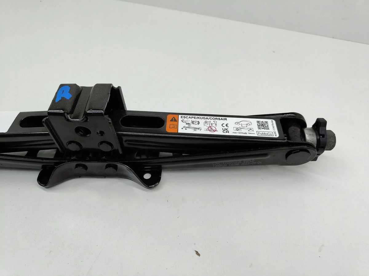 Krik Ford Kuga MK3 III LIFT LJ6C17080B2E image 5