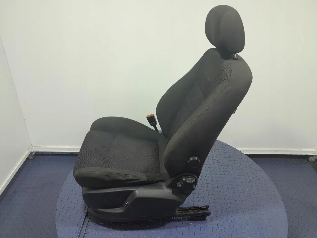 Ford Galaxy MK2 Fahrersitz links gebraucht image 4