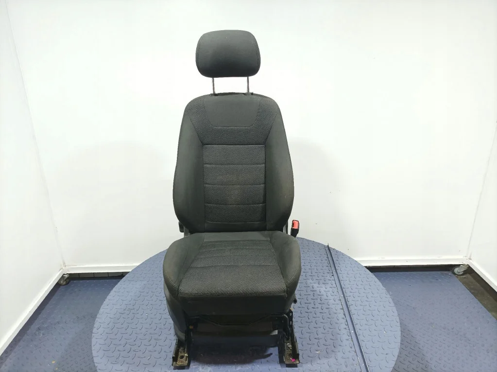 Ford Galaxy MK2 Passagerarstol Fram Höger