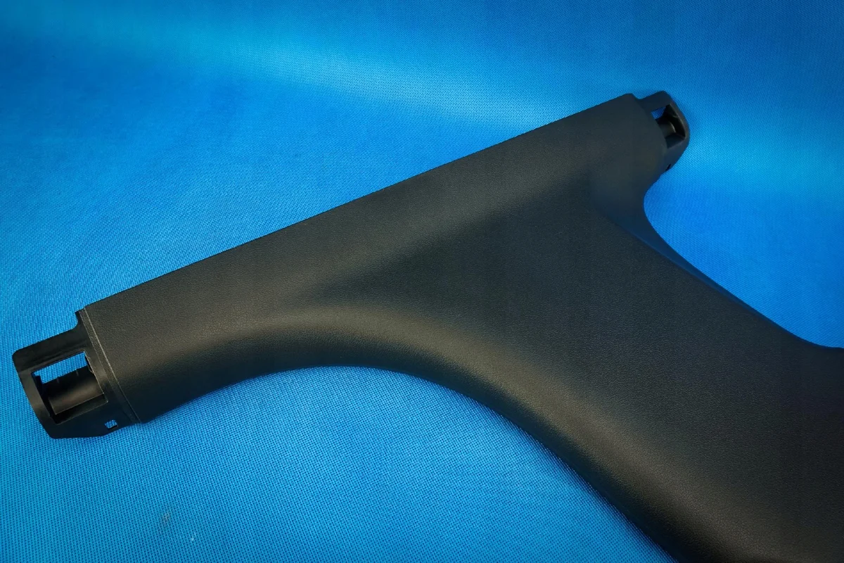 Audi A5 8T täckpanel stolpe 8T8867239B