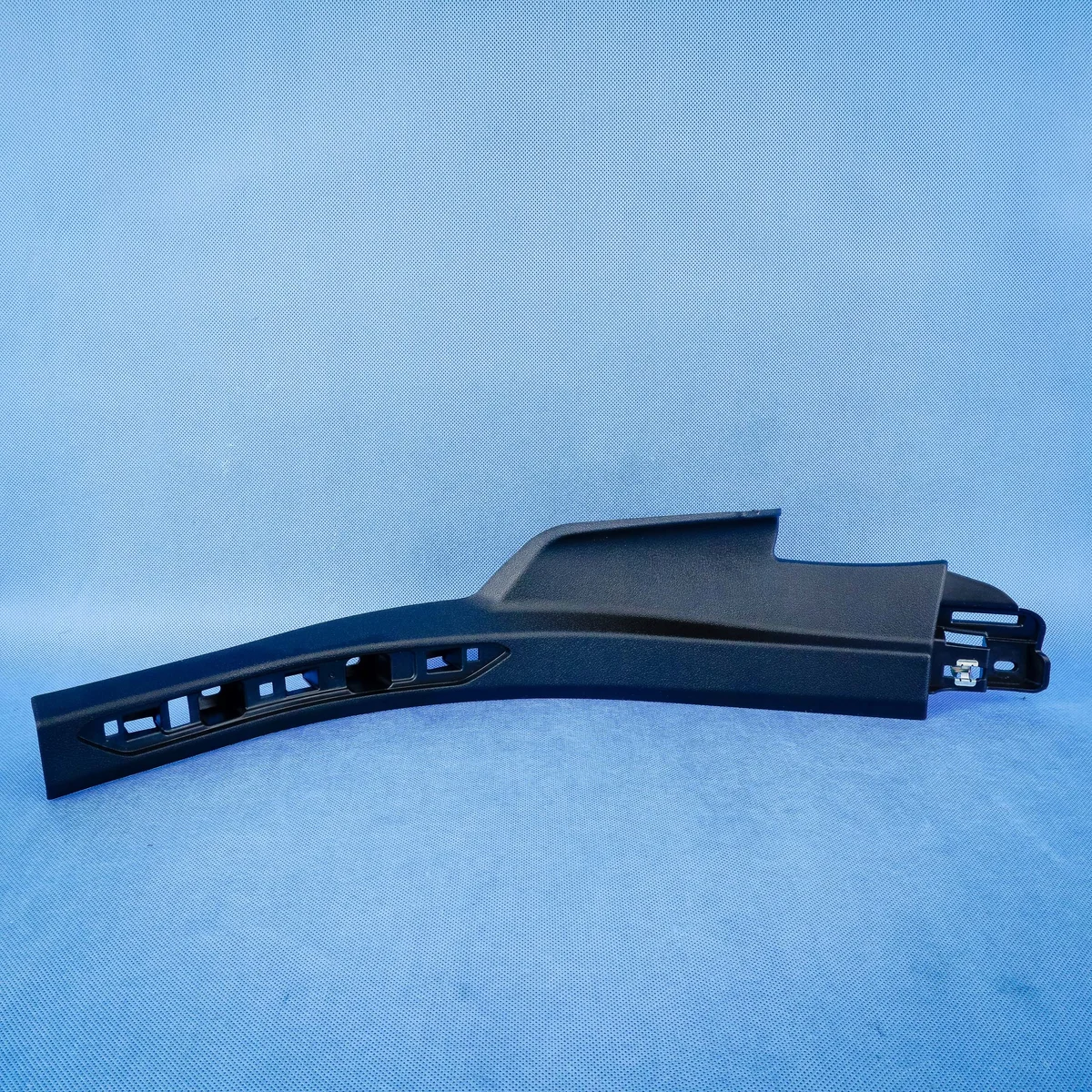 Cache montant C gauche BMW X5 G05 7434243