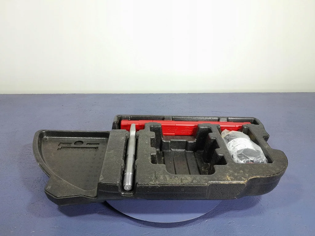 MERCEDES GLE W167 Support roue secours A1678990000