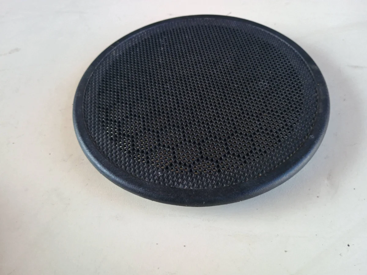 Nissan Primastar Dashboard Speaker Grille 7700842163B