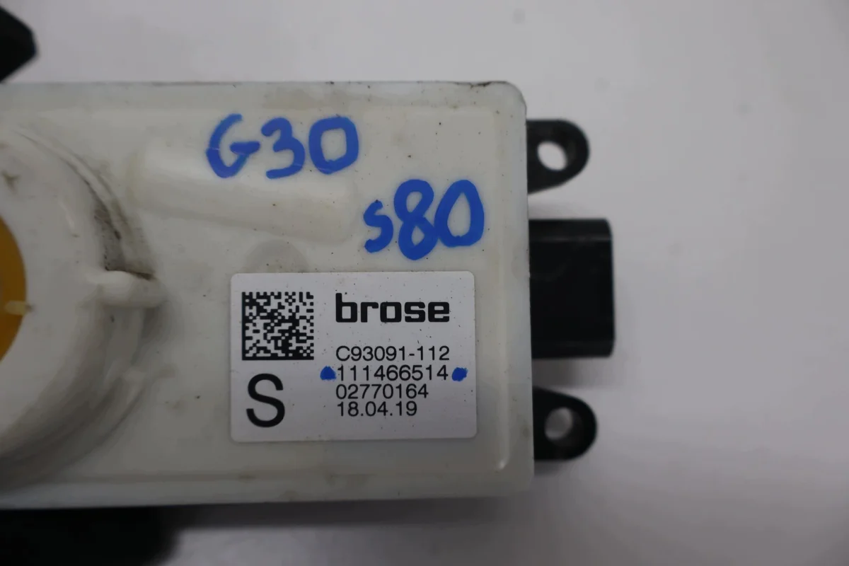 Moteur volet roulant BMW G30 111466514 image 4
