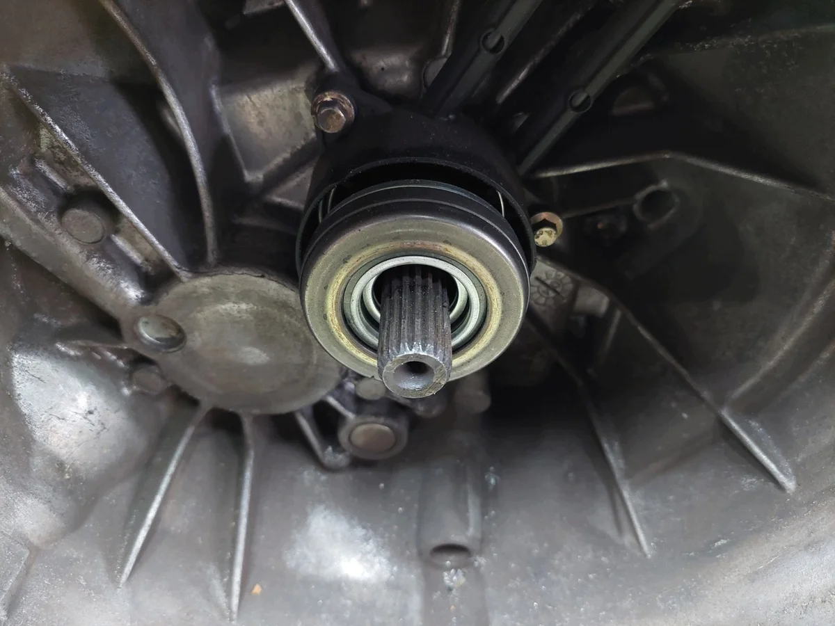 Getriebe Ford Fiesta Mk6 1,4 16V B image 9
