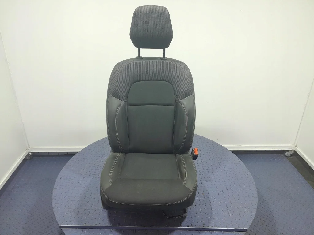 Renault Express Van Beifahrersitz Leder L-298039-01