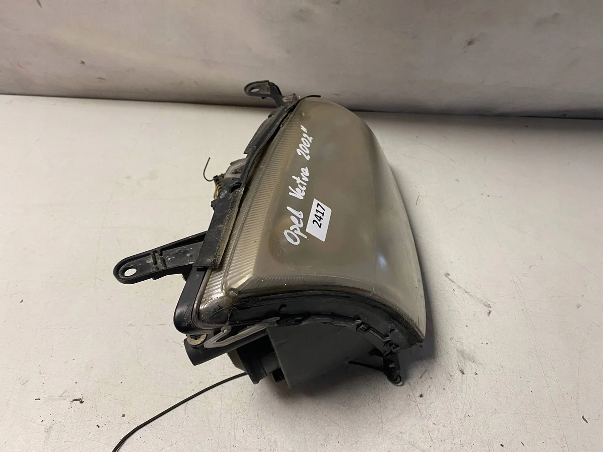 Opel Vectra C Right Front Headlight 20A285