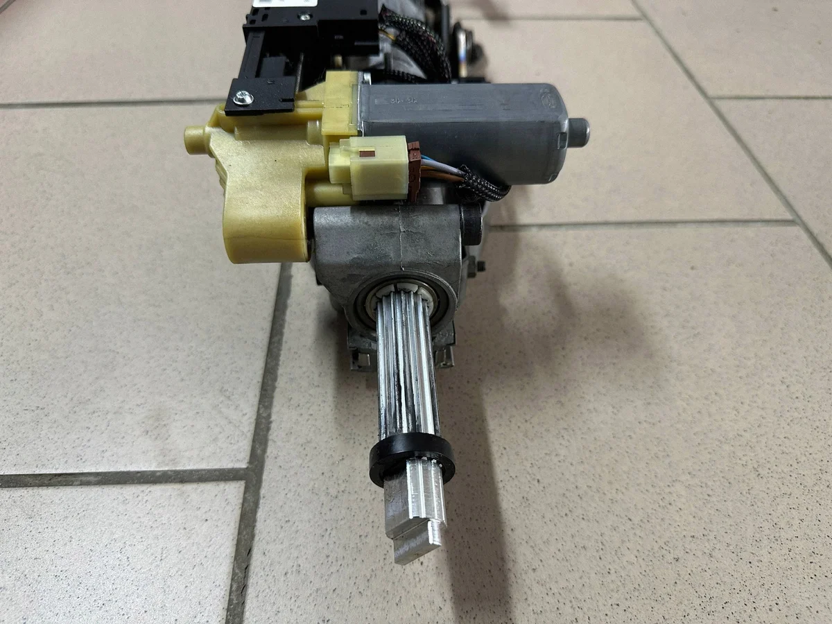 BMW X6 E71 Steering Mechanism Used image 8