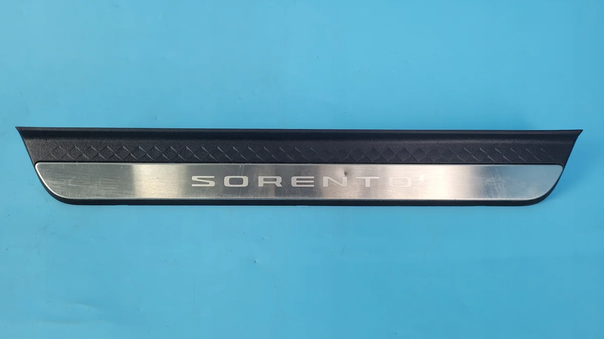Kia Sorento IV Tröskelplåt Vänster Fram