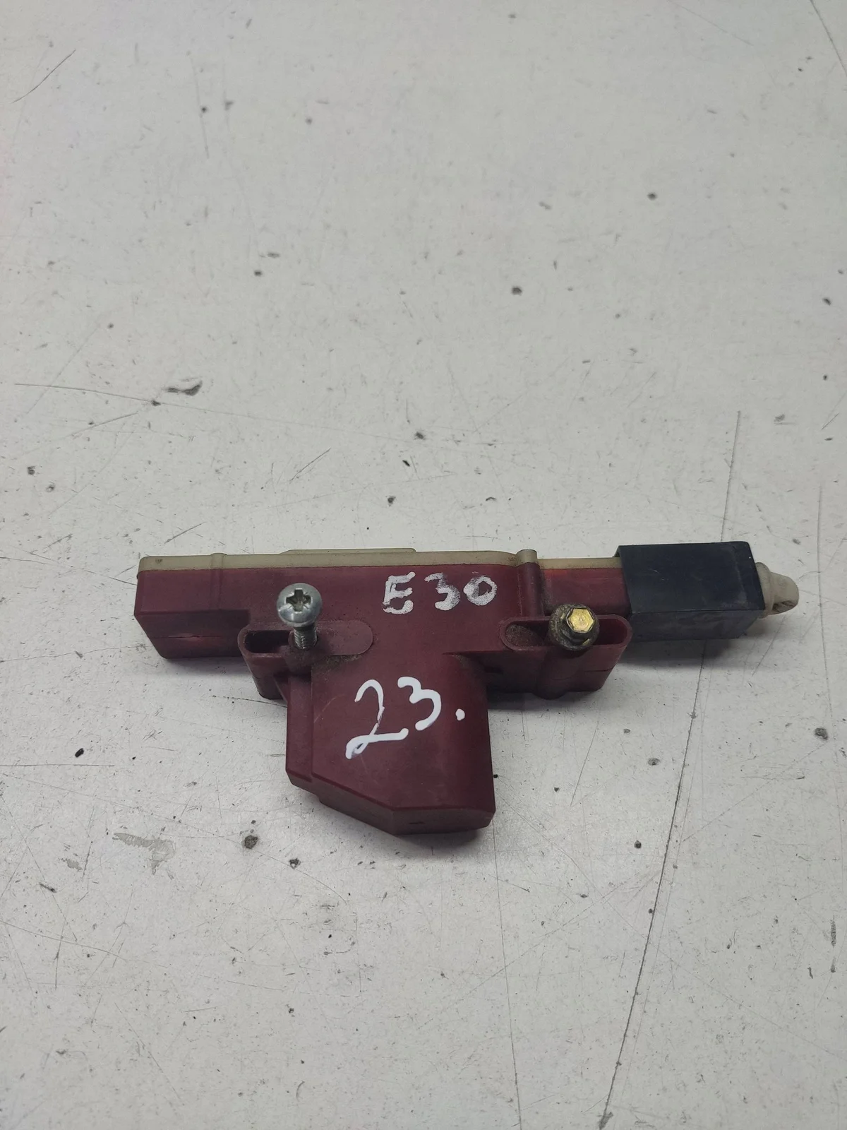 BMW 3 E30 1988 Central Lock Actuator 1372594 image 2