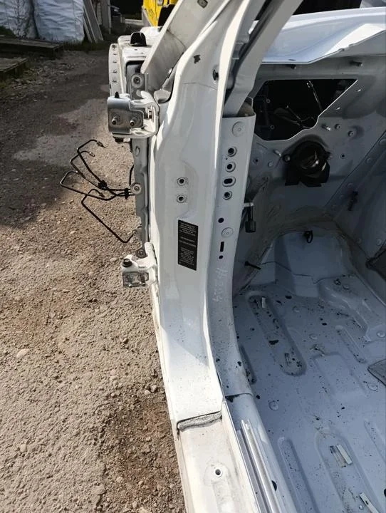Tröskel vänster Jaguar XK coupe 2013 image 7