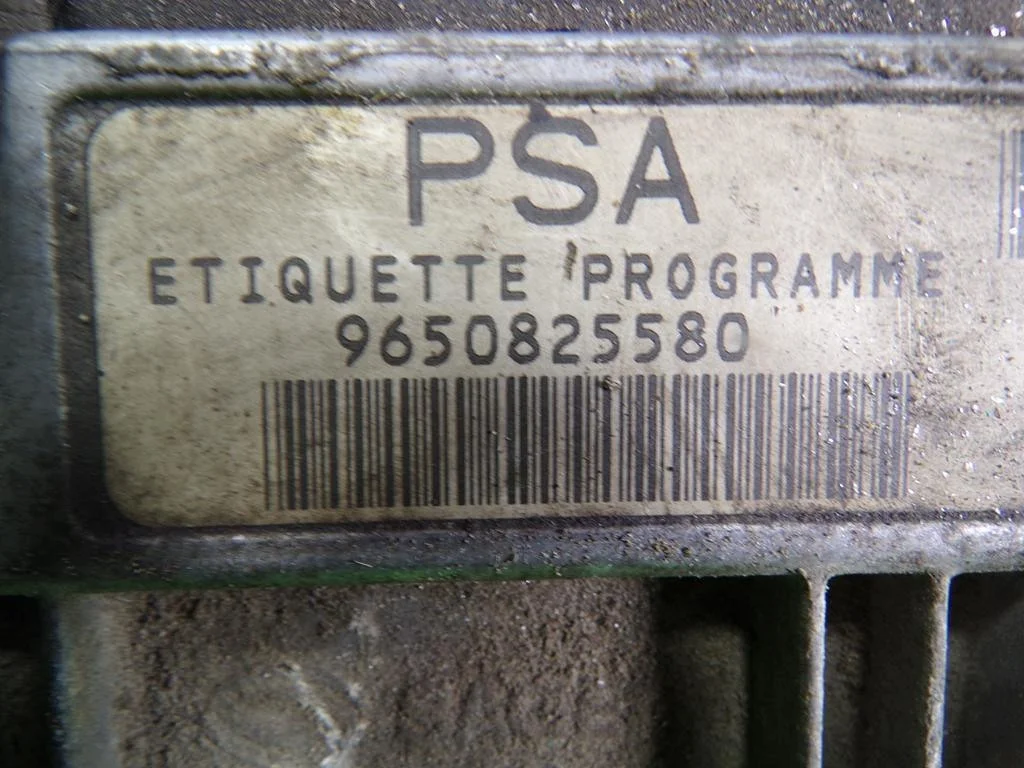 Steuergerät Motor Peugeot Partner 1.4 75KM image 3