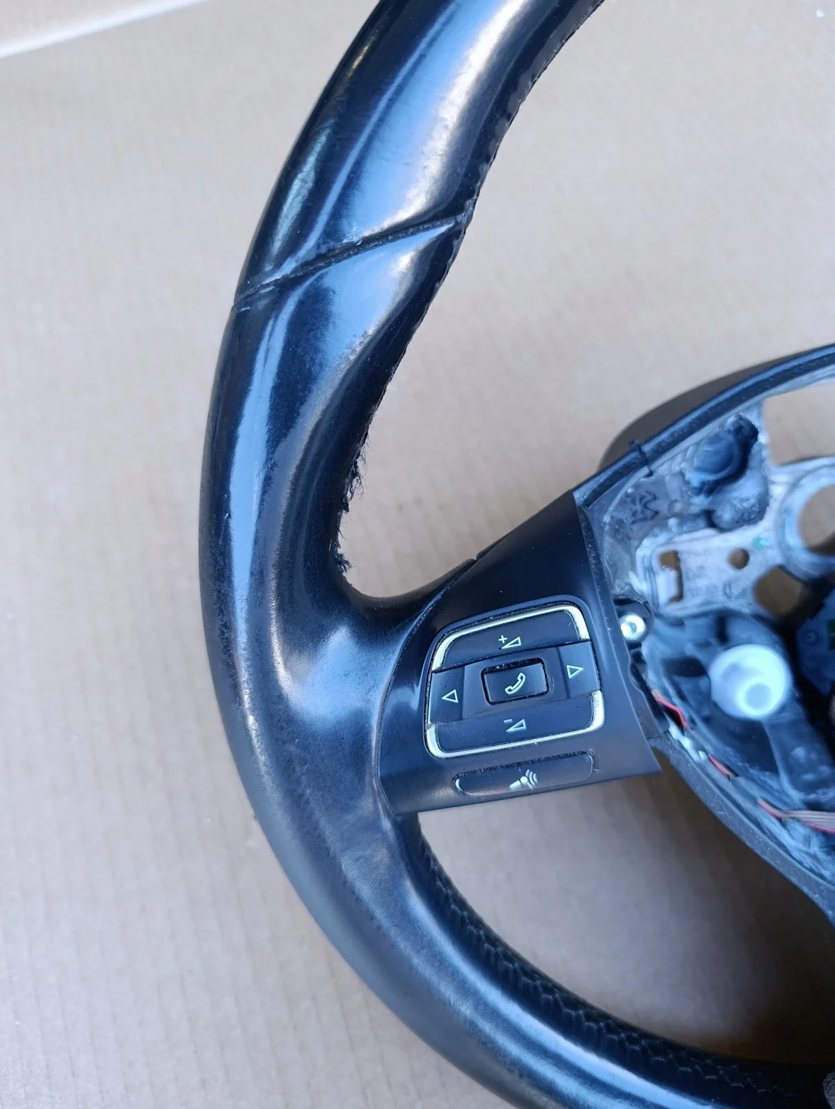 VW Touran 1T0419091AC Monitoimiohjauspyörä image 3