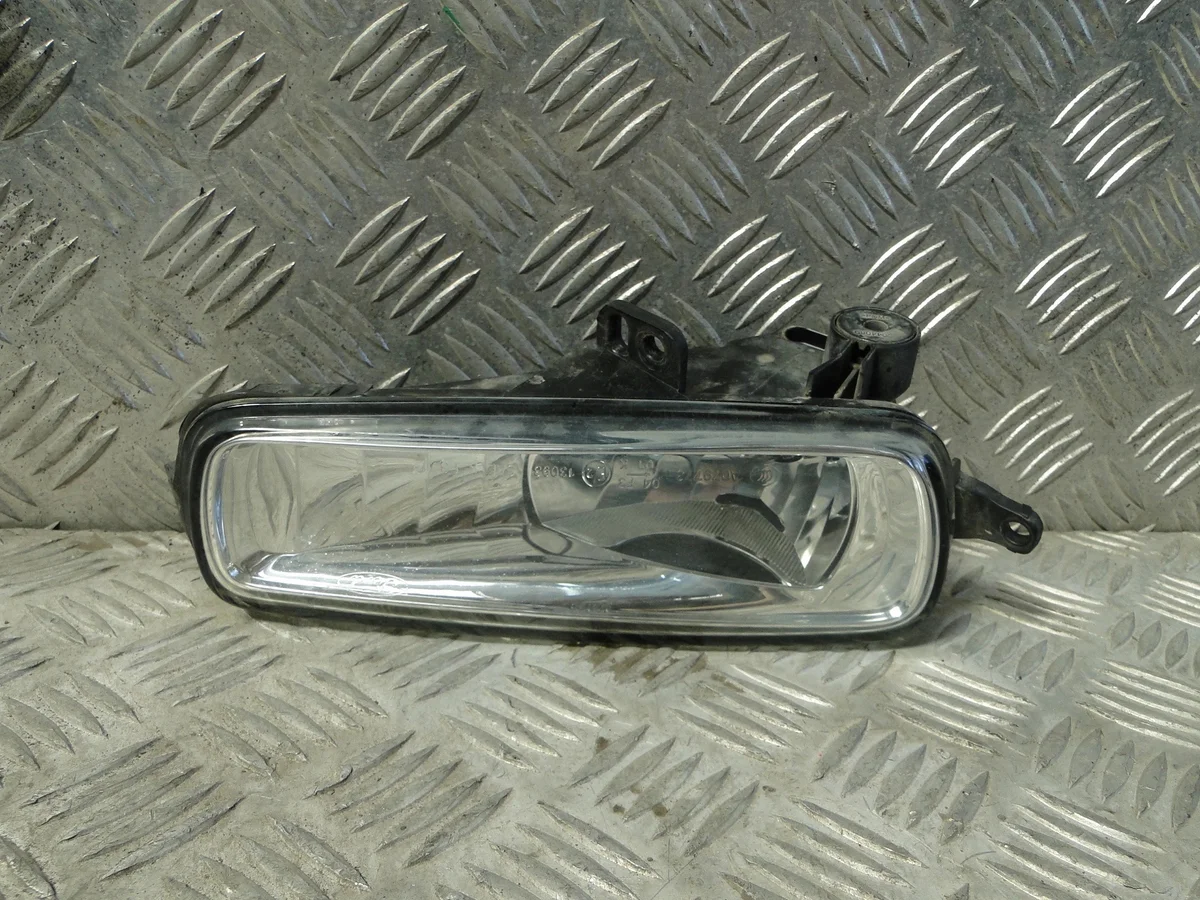 Ford Focus III FL Right Halogen 2021 F1EB-15A254-AB