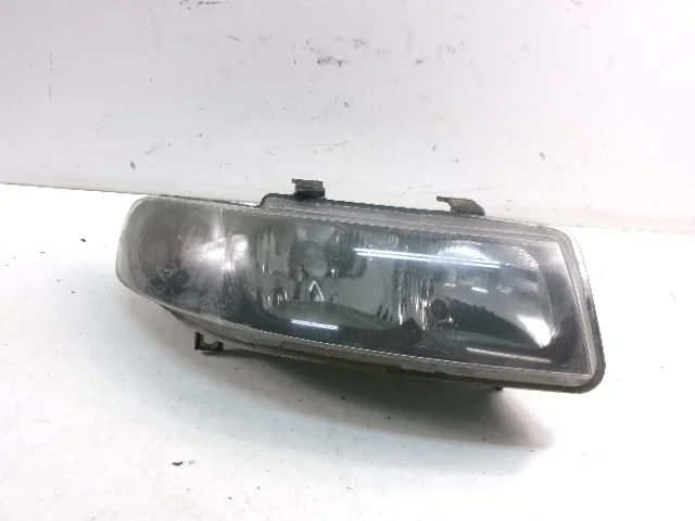 Seat Leon 1M Headlight Right 2001 OEM 1M1941002D image 7