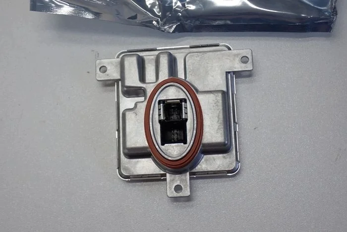 BMW Xenon Scheinwerfer-Nivellierungsmodul 731832705 image 3